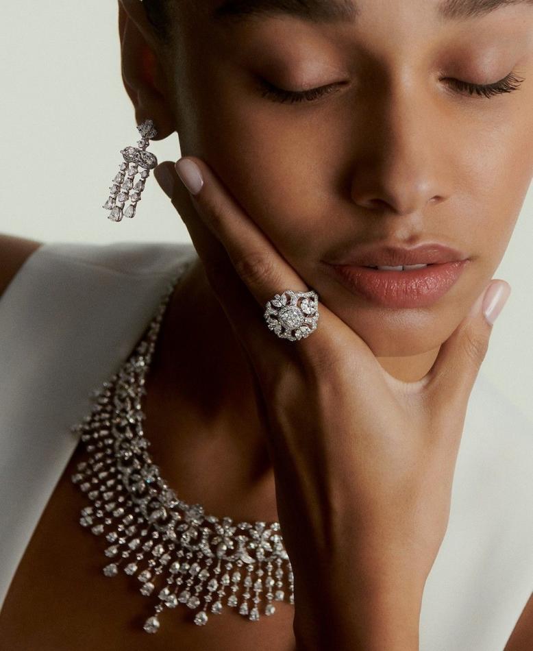 Sumer Rayne - fashion model portfolio photo 4