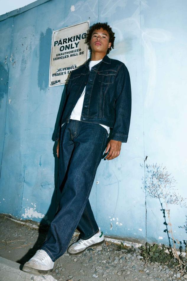 Dorian Cushing - fashion model portfolio photo 15