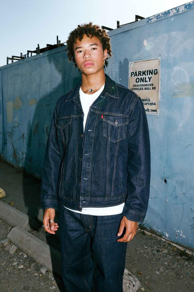 Dorian Cushing - fashion model portfolio photo 14