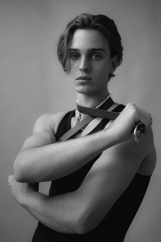 Jackson Figge - fashion model portfolio photo 6
