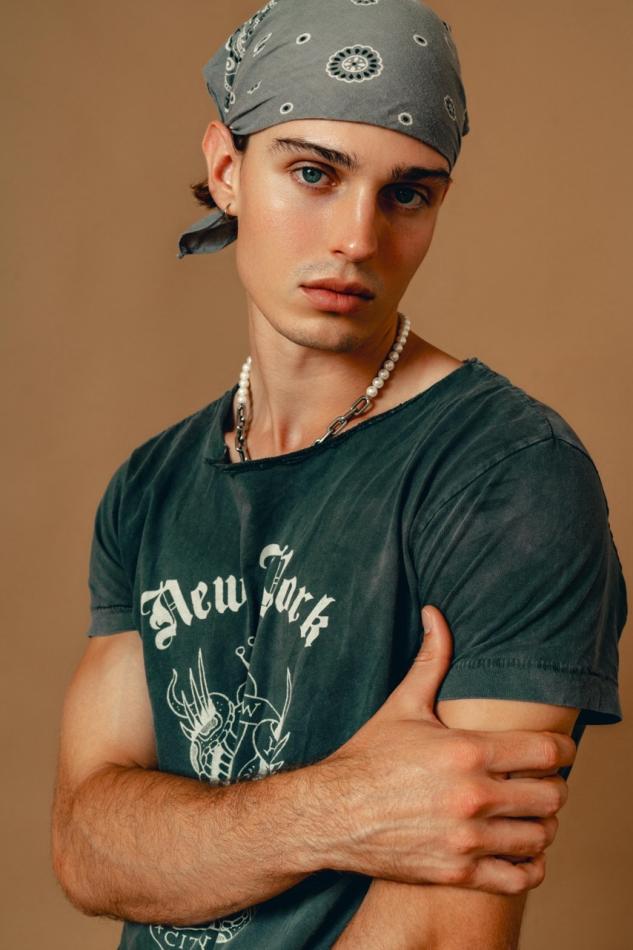 Jackson Figge - fashion model portfolio photo 4