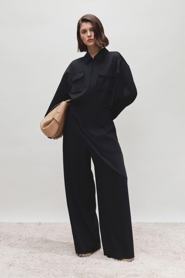 Arina Panova - fashion model portfolio photo 6