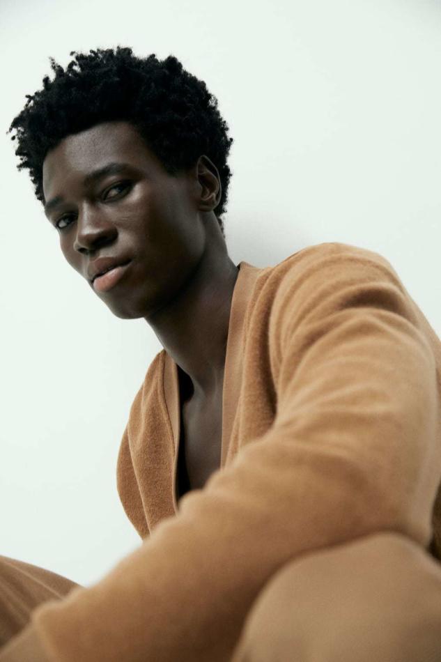 Felix Owusu - fashion model portfolio photo 5