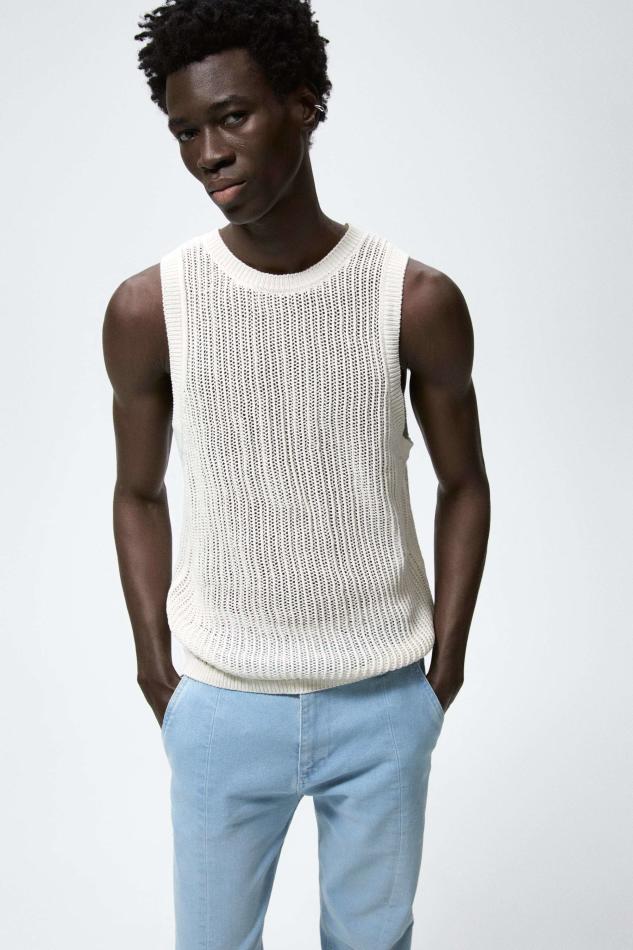 Felix Owusu - fashion model portfolio photo 12