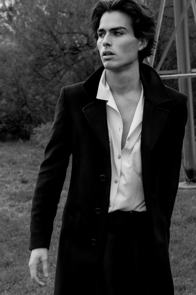 Matt Devlin - fashion model portfolio photo 4