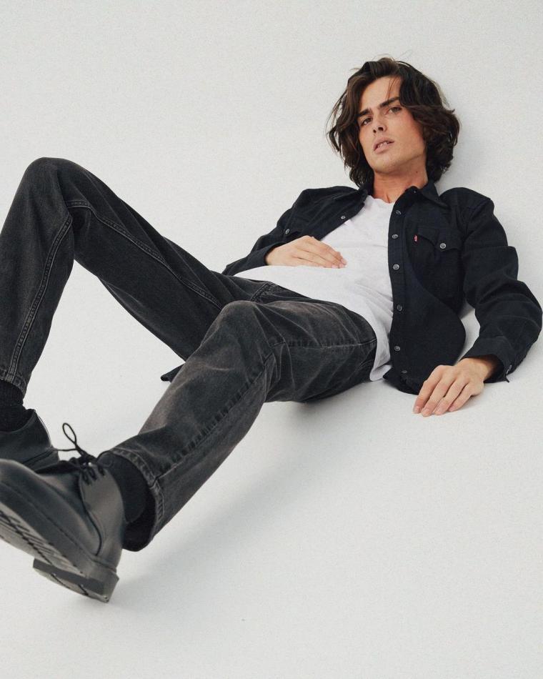 Matt Devlin - fashion model portfolio photo 18
