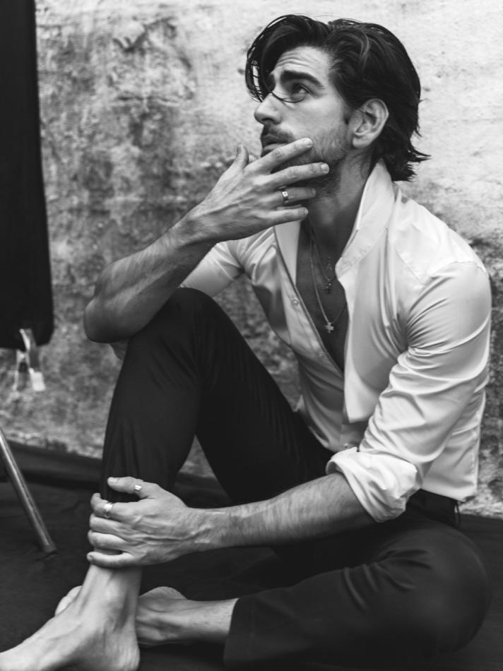 Andres Leonardi - fashion model portfolio photo 15