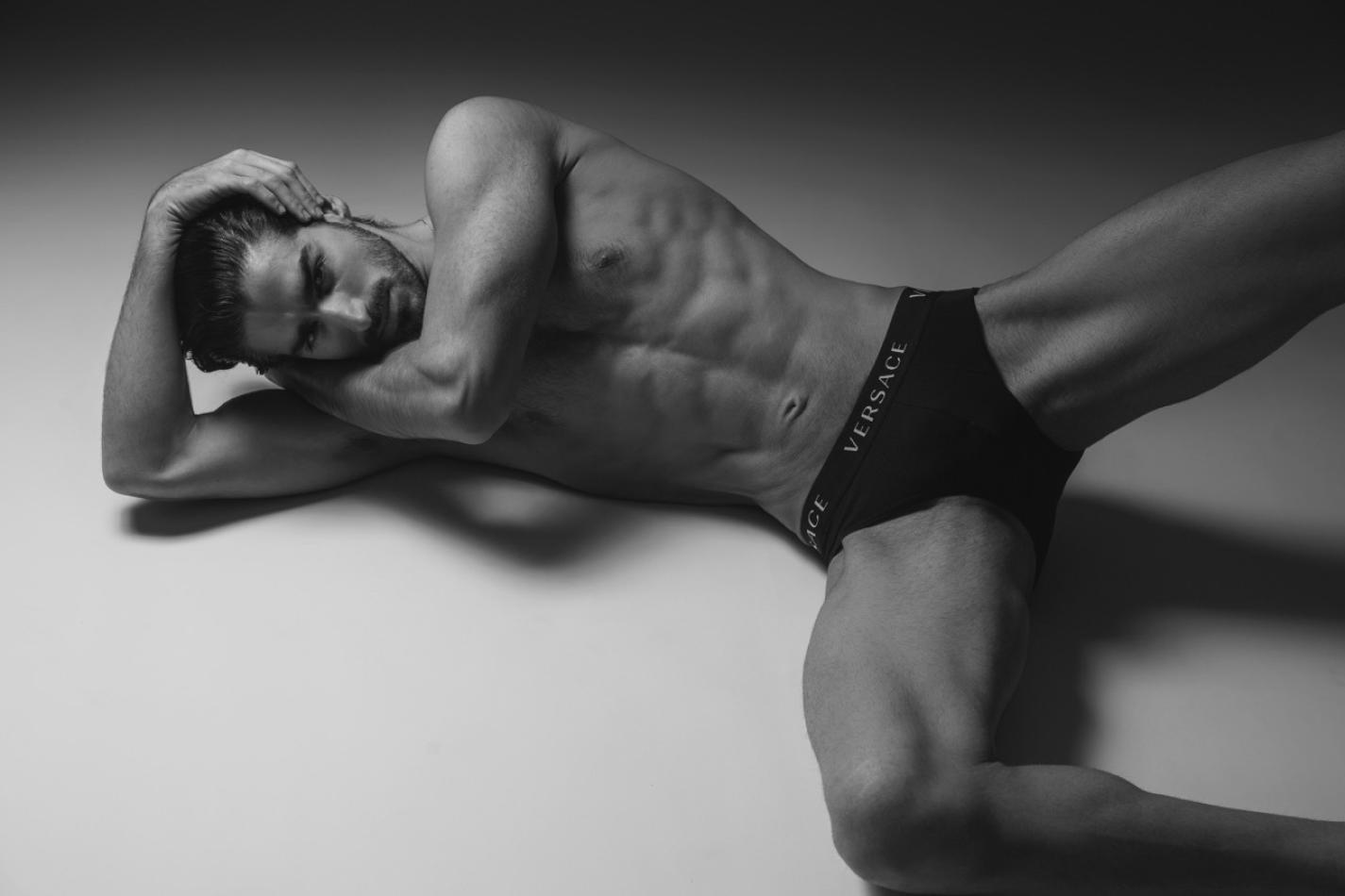 Andres Leonardi - fashion model portfolio photo 10