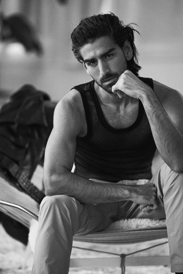 Andres Leonardi - fashion model portfolio photo 14