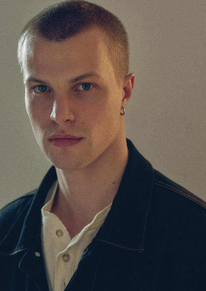 Danny Halushka - fashion model portfolio photo 16