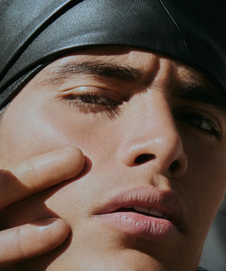 Sergio Perdomo - fashion model portfolio photo 25
