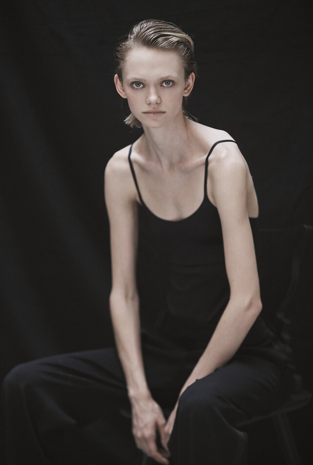 Jaymes Piercey - fashion model portfolio photo 3