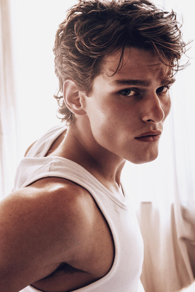 Edwin Kiejs - fashion model portfolio photo 18