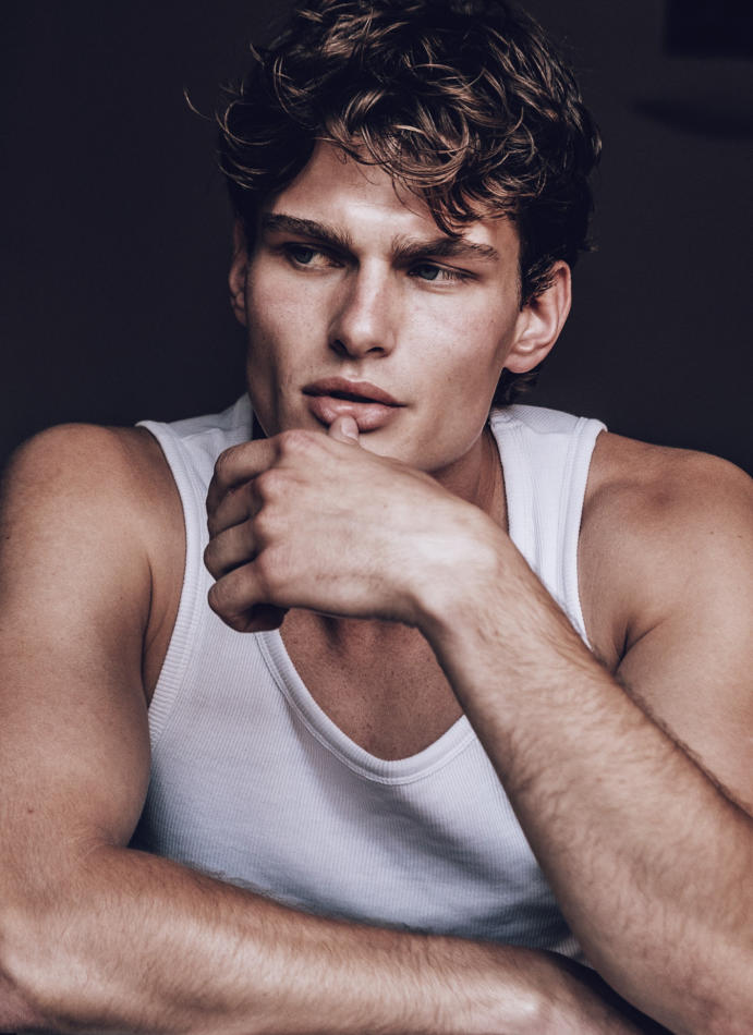 Edwin Kiejs - fashion model portfolio photo 17