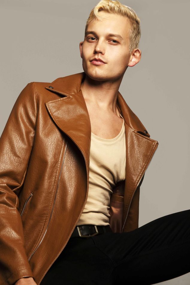Trevor Mullin - fashion model portfolio photo 19