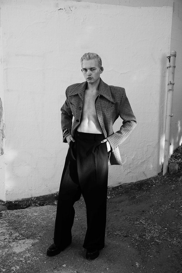 Trevor Mullin - fashion model portfolio photo 18