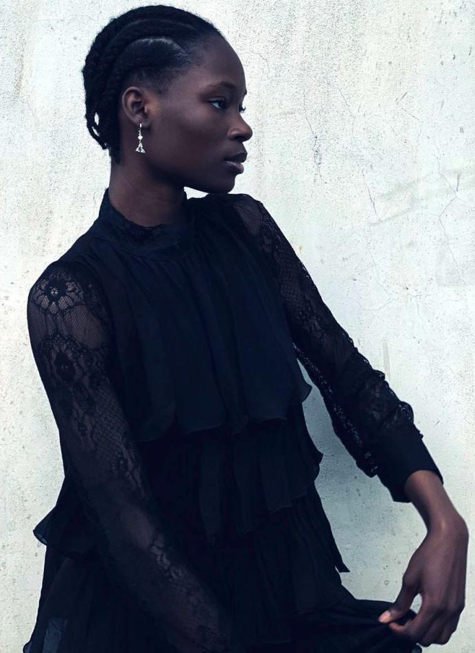 Aitiola Akinola - fashion model portfolio photo 15