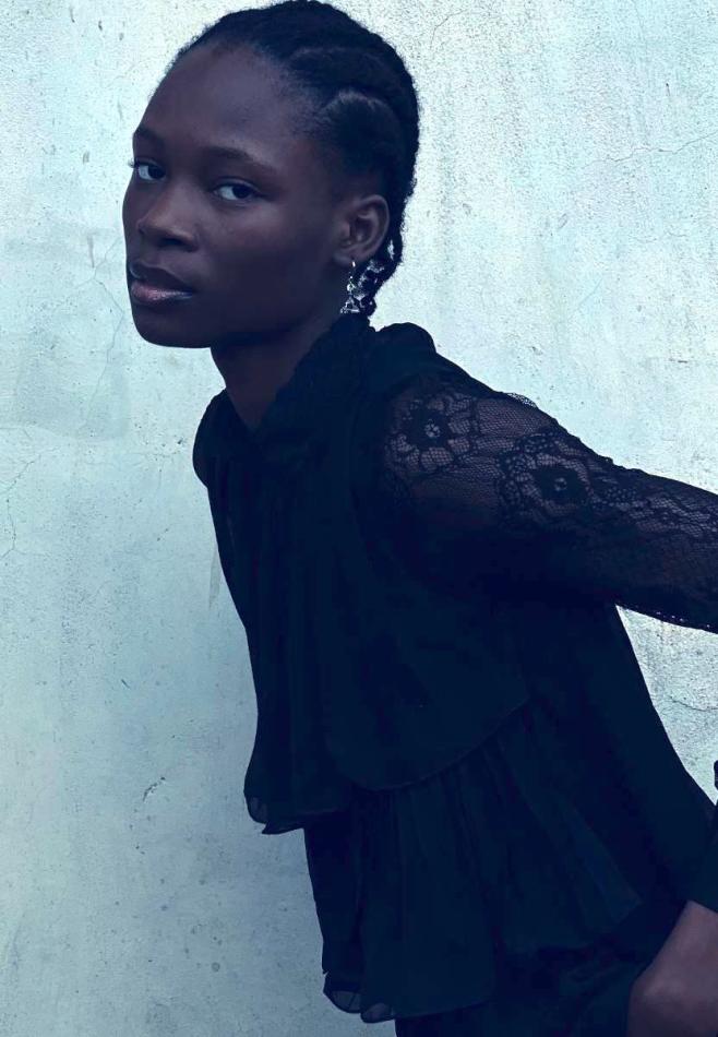 Aitiola Akinola - fashion model portfolio photo 16