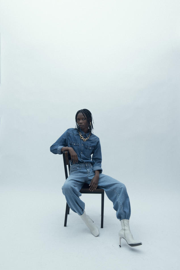Aitiola Akinola - fashion model portfolio photo 3