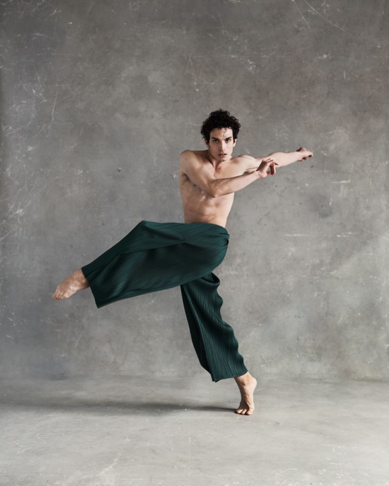 Luigi Crispino - fashion model portfolio photo 10