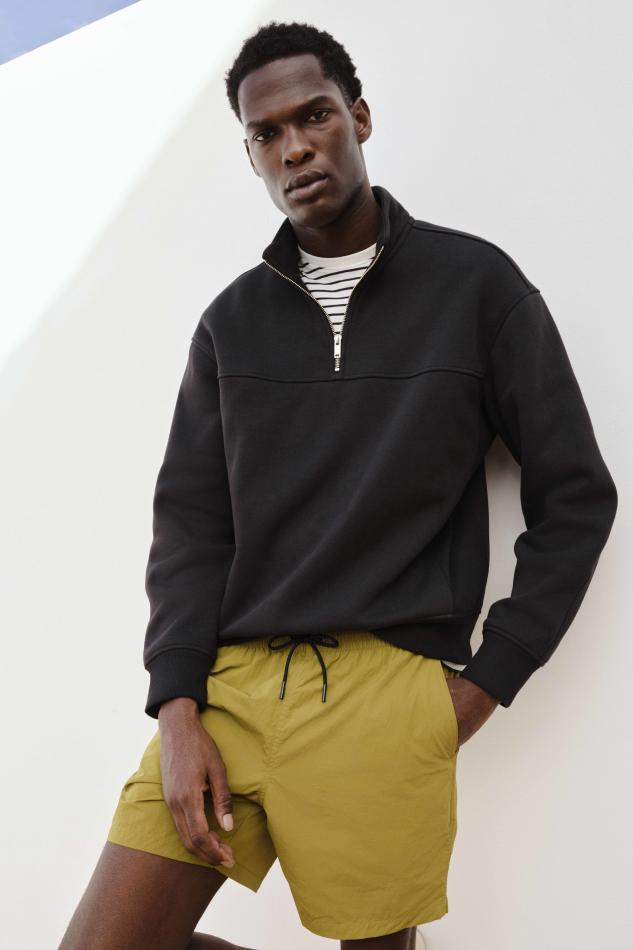 Yvens Mendes - fashion model portfolio photo 20