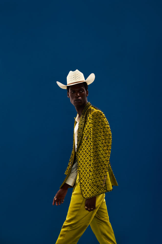 Yvens Mendes - fashion model portfolio photo 20