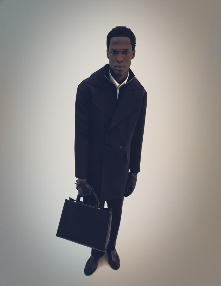 Yvens Mendes - fashion model portfolio photo 6