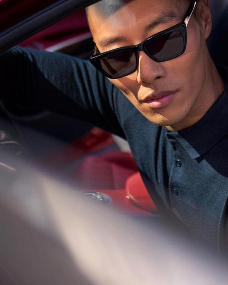 Gun Lee - fashion model portfolio photo 19