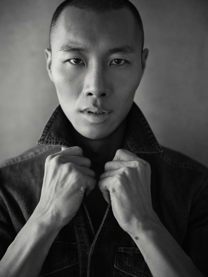 Gun Lee - fashion model portfolio photo 30