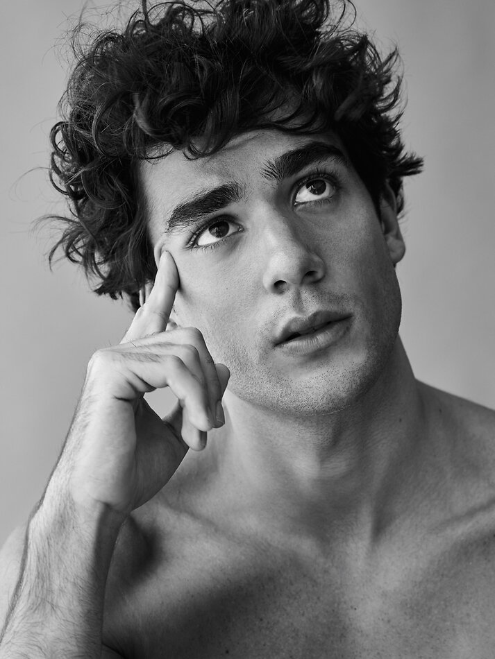 Antonio Cardoso - fashion model portfolio photo 1