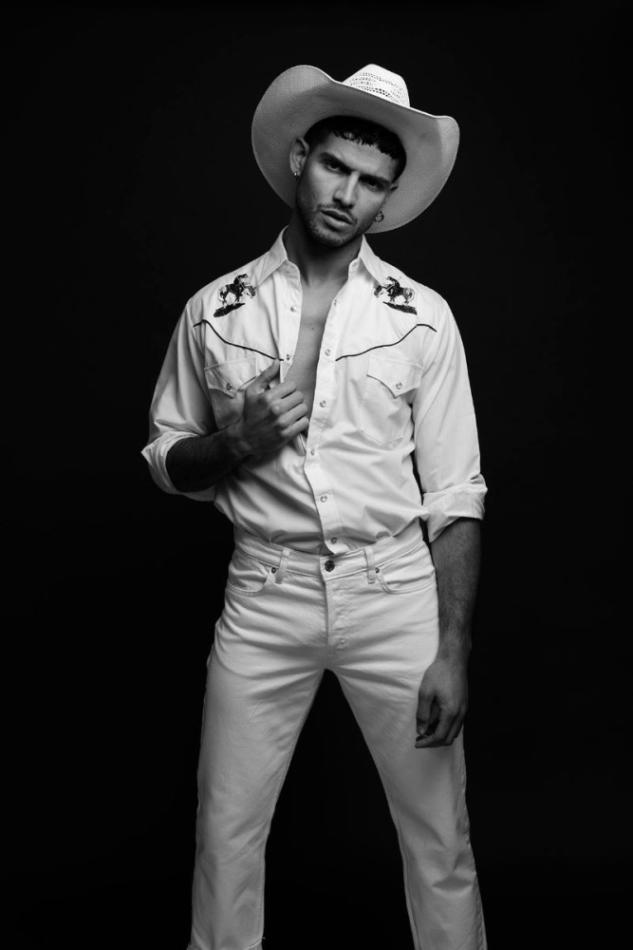 Chams Moussa - fashion model portfolio photo 2
