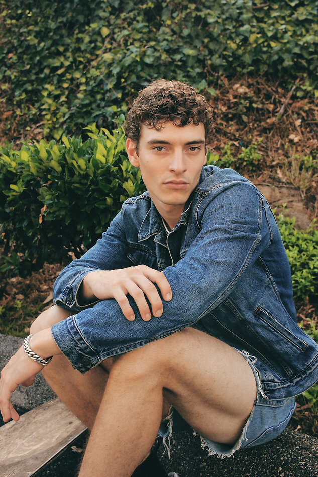 Victor Lodi-Fe - fashion model portfolio photo 2