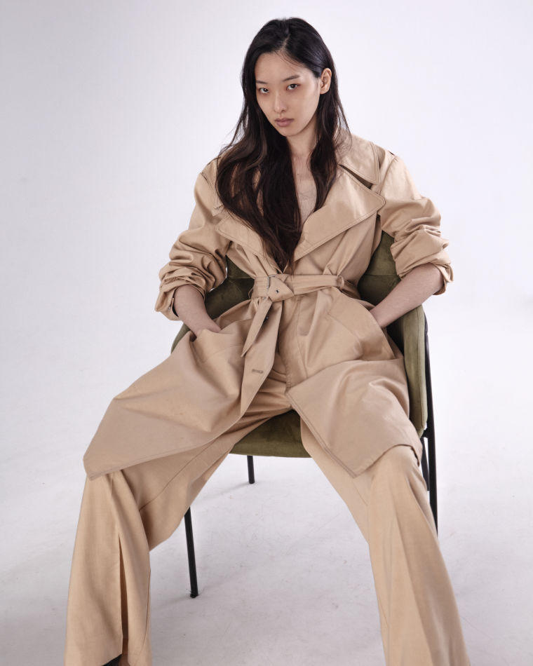 Daseul Kim - fashion model portfolio photo 3