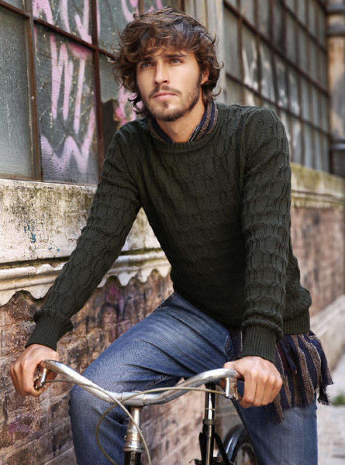 Lucas Medeiros - fashion model portfolio photo 19