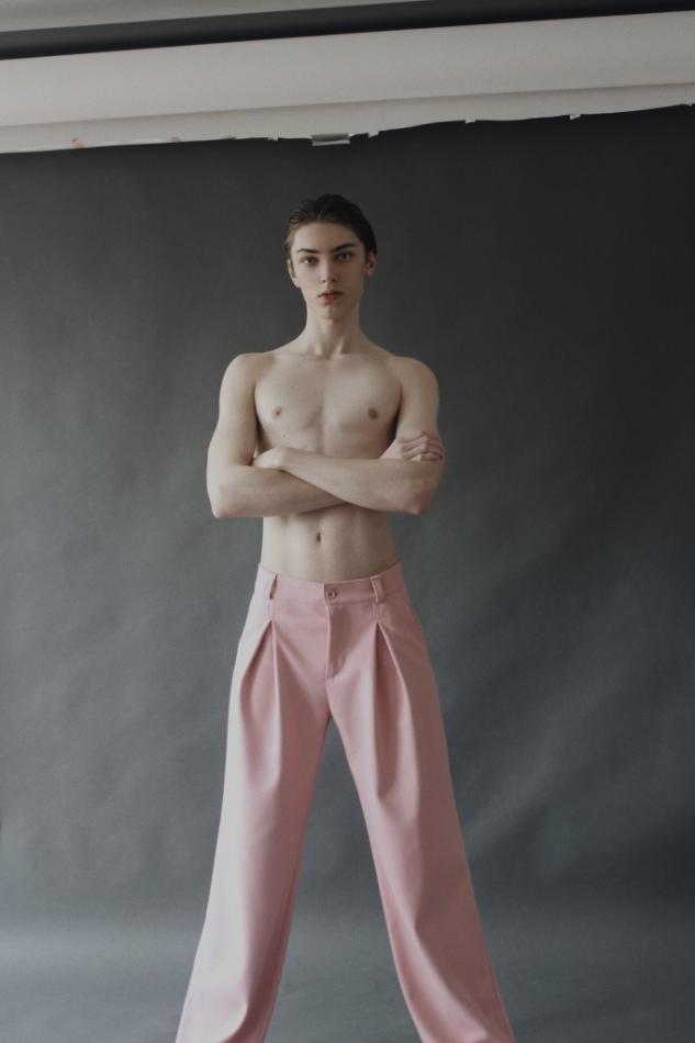 Oliver Kolarik - fashion model portfolio photo 16