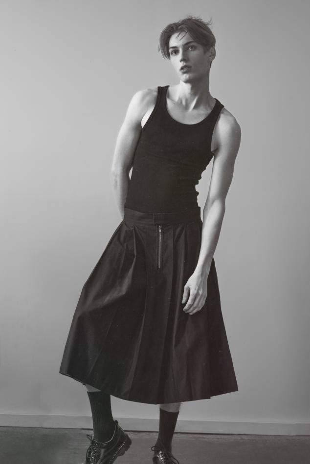 Oliver Kolarik - fashion model portfolio photo 2