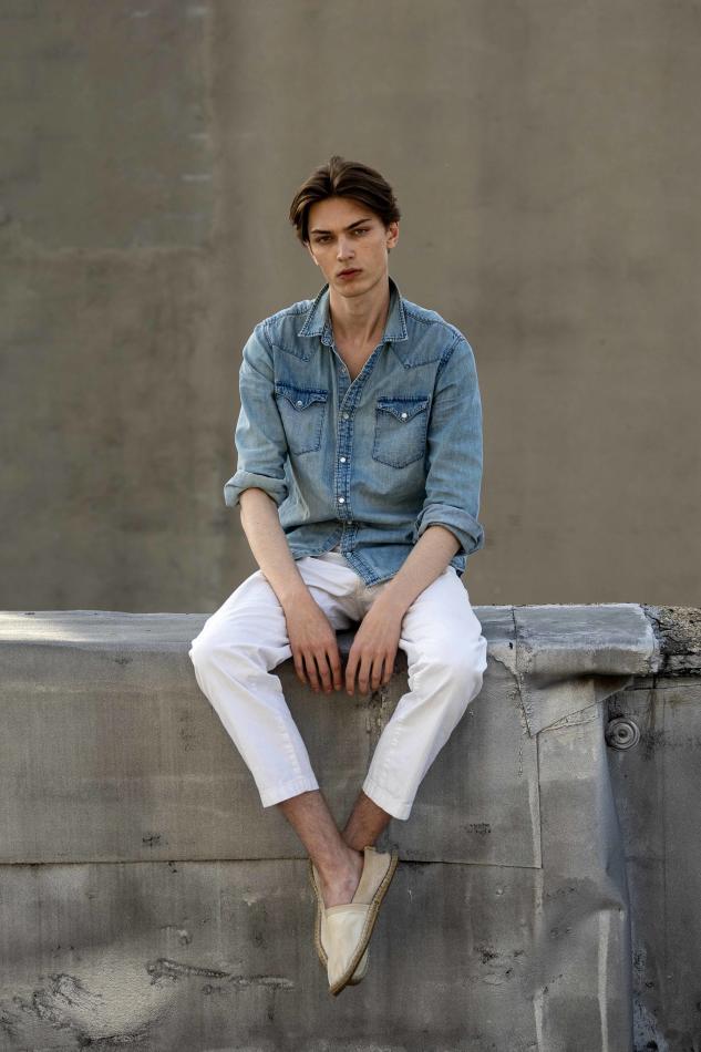 Oliver Kolarik - fashion model portfolio photo 8