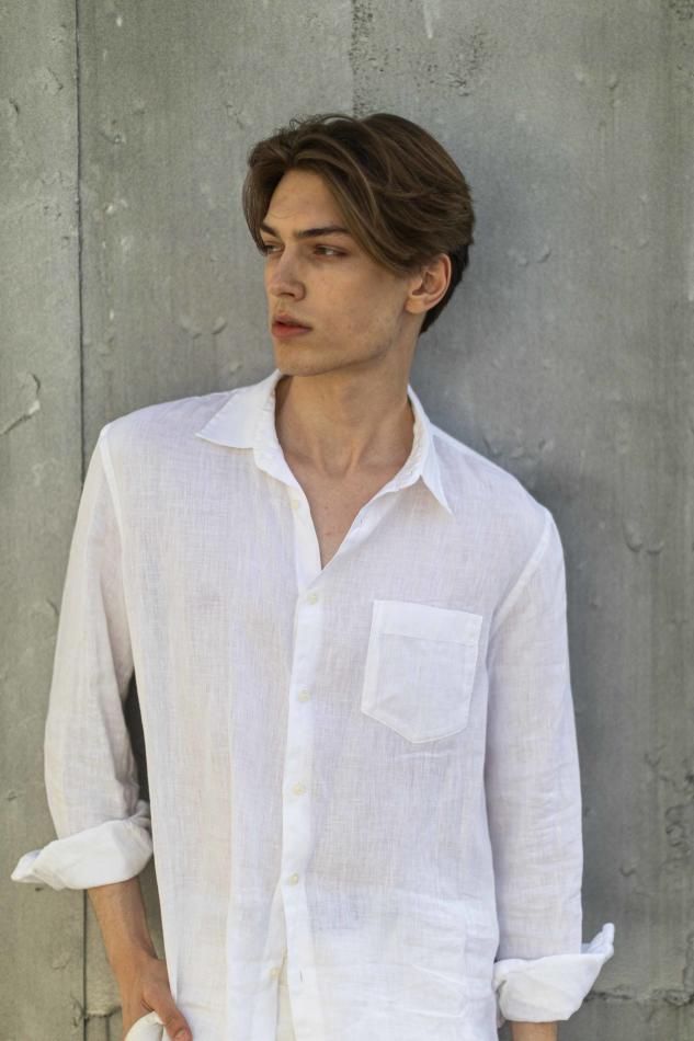 Oliver Kolarik - fashion model portfolio photo 9
