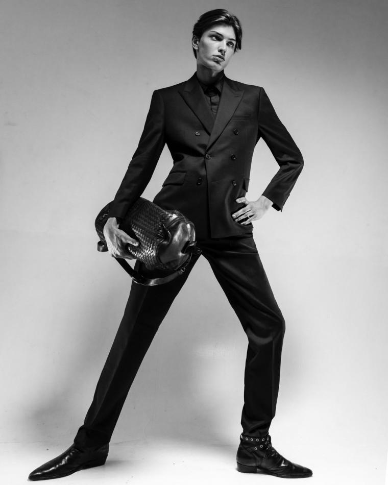 Oliver Kolarik - fashion model portfolio photo 22