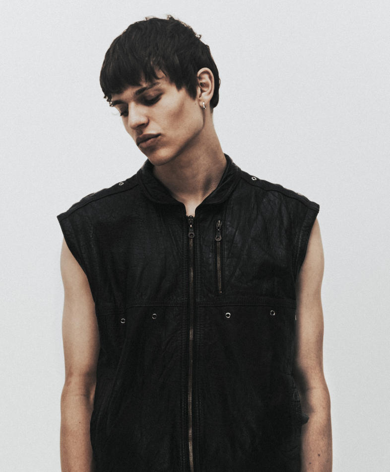 Fynn Löffler - fashion model portfolio photo 11