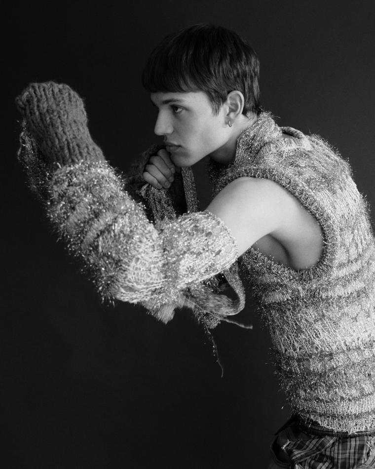 Fynn Löffler - fashion model portfolio photo 13