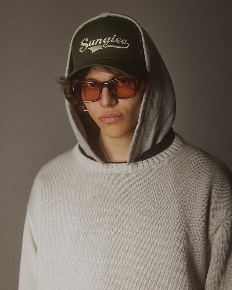 Fynn Löffler - fashion model portfolio photo 15