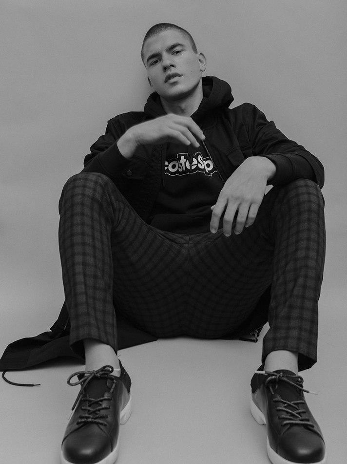 Krys Tsankov - fashion model portfolio photo 2
