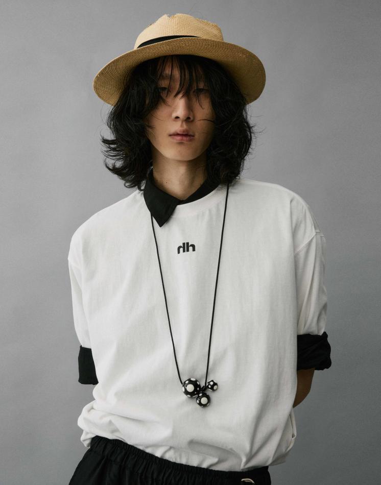Han Ji - fashion model portfolio photo 7