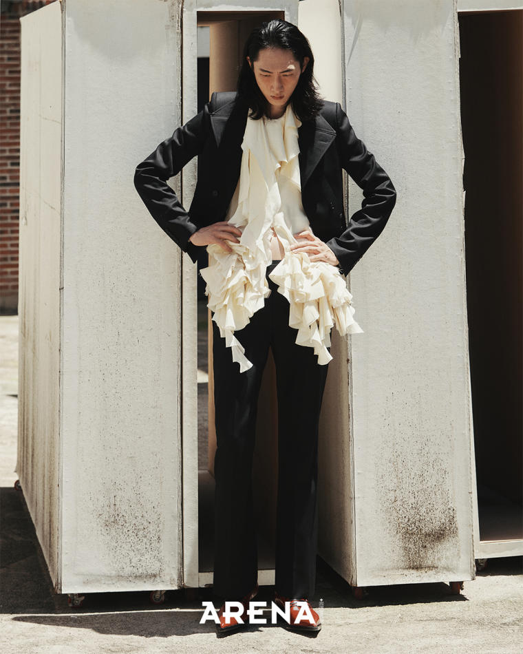 Han Ji - fashion model portfolio photo 4