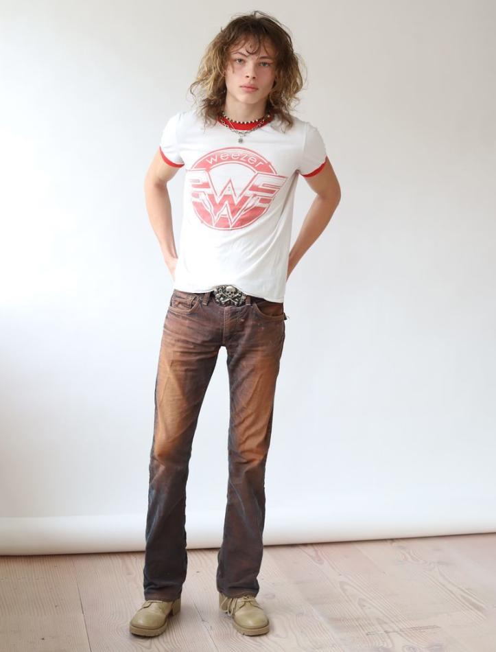 Grayson Harivel - fashion model portfolio photo 9