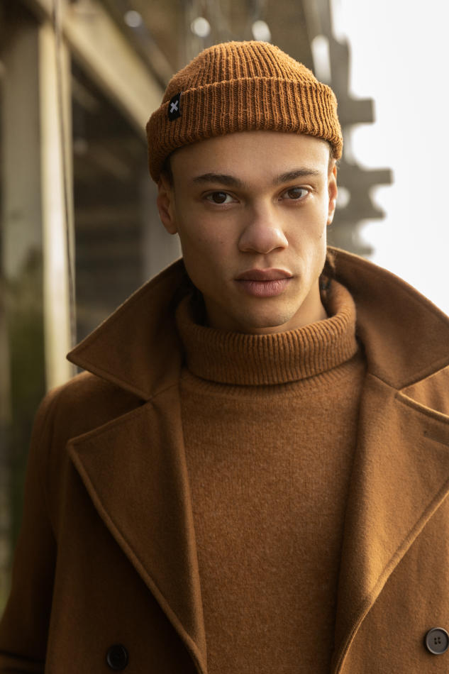 Victor Musungayi - fashion model portfolio photo 10