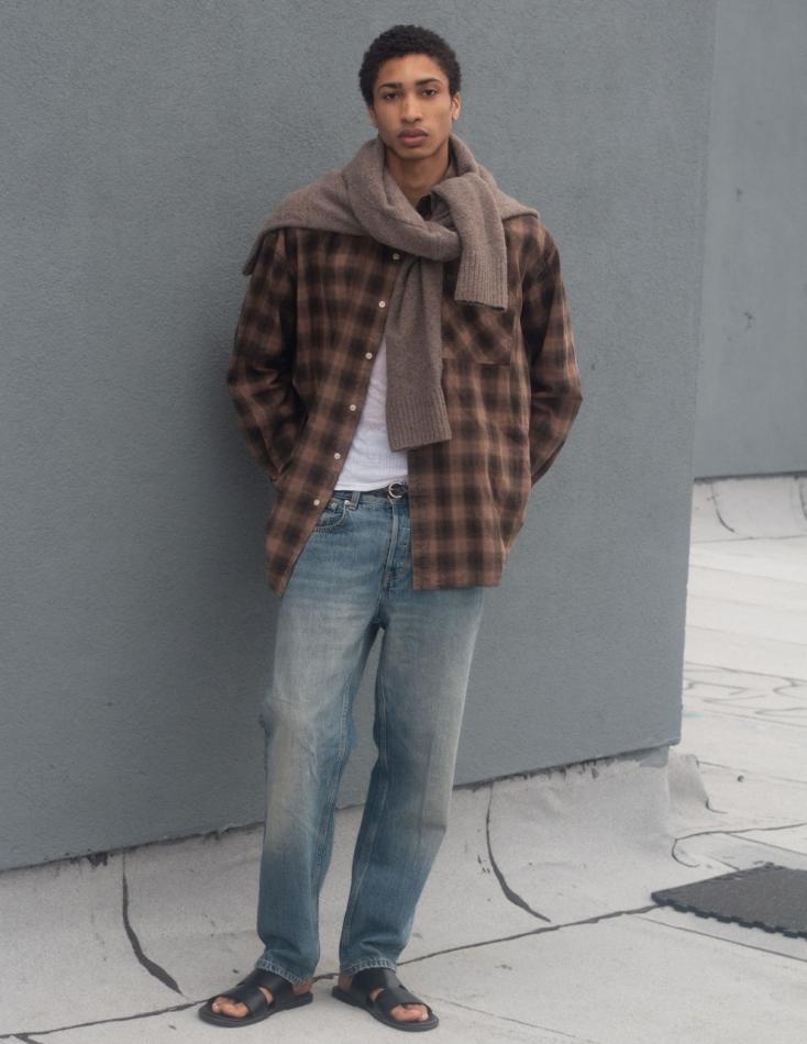 Toyce Allan - fashion model portfolio photo 8