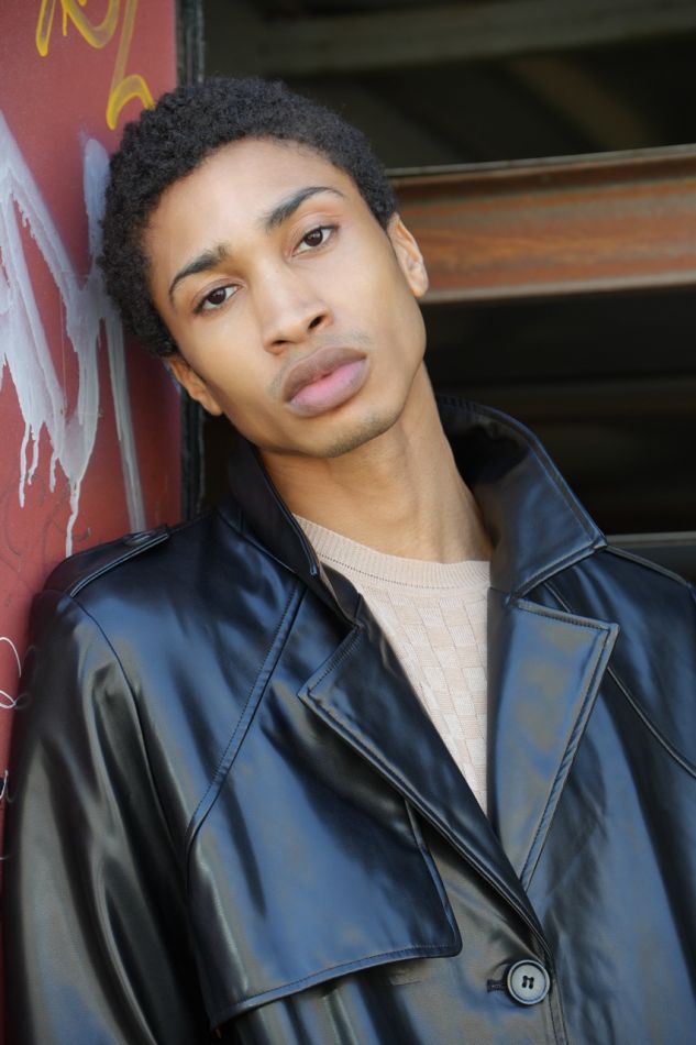 Toyce Allan - fashion model portfolio photo 2