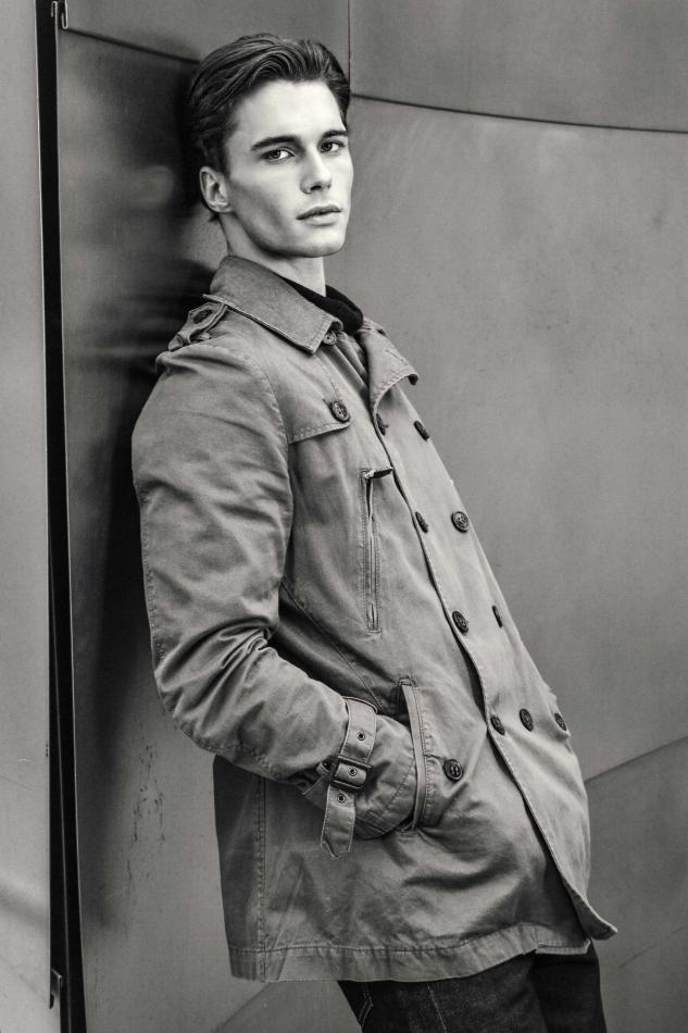 Jakob Jokerst - fashion model portfolio photo 12